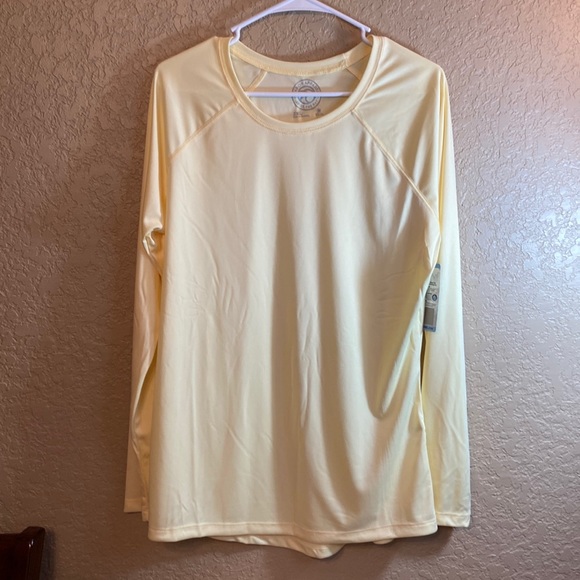 V Other - NWT Vapor Apparel ~ Mens Yellow Sun Blocking Shirt